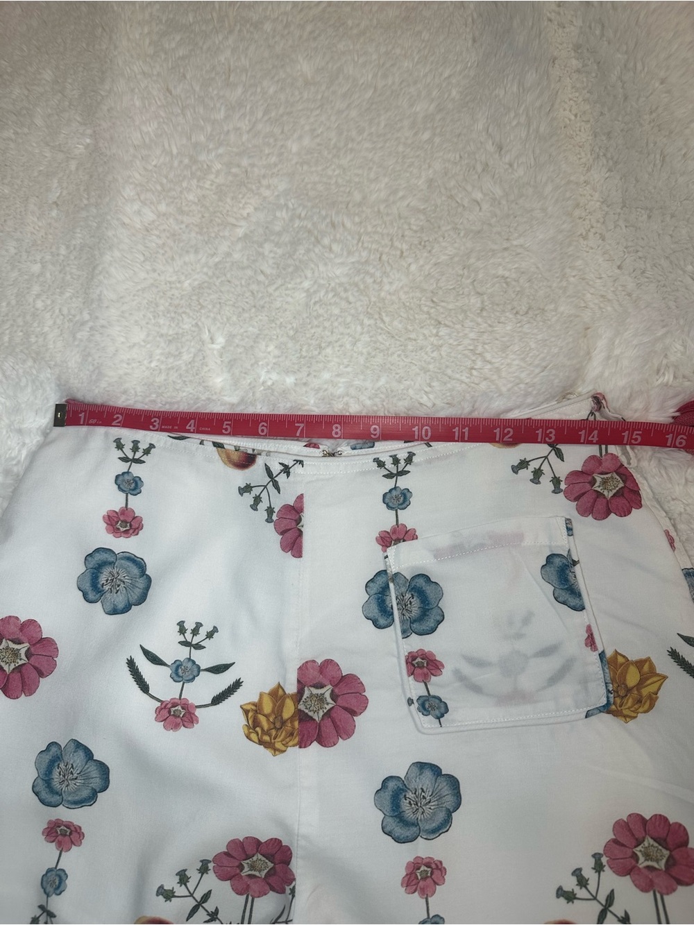 SANCIA Sastria Linen Blend Floral Shorts Size M High Rise White Lined - Picture 11 of 12